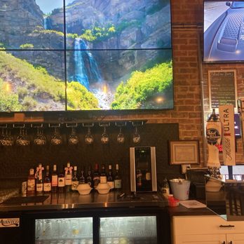 Palmetto Taps - Bar area - Beer Bar Near Me - Conway, South Carolina