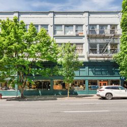 What's New Furniture - Portland's go-to destination for all furniture desires.