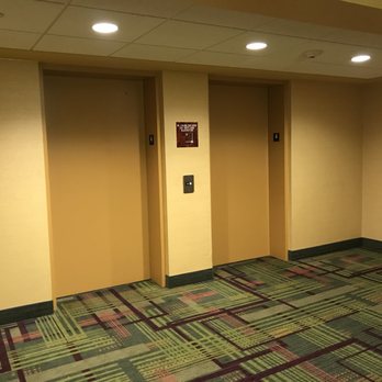 The Q Hotel & Suites - Elevators - Hotels Near Me - Springfield, Missouri The Q Hotel & Suites - Elevators - Hotels Near Me - Springfield, Missouri