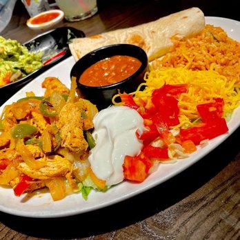 Mama Tigre - CHICKEN FAJITA kid - Mexican Near Me - Oakton, Virginia Mama Tigre - CHICKEN FAJITA kid - Mexican Near Me - Oakton, Virginia