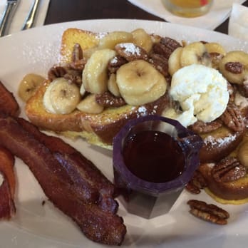 Googie Grill - French toast - American Near Me - Seaside, California
