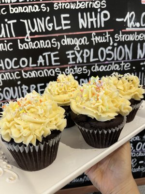 Happy Zoe Vegan Bakery by null