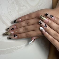 Top Line Nails