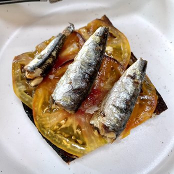 Range Life - Sardines on heirloom tomatoes and toast - Desserts Near Me - Livermore, California Range Life - Sardines on heirloom tomatoes and toast - Desserts Near Me - Livermore, California