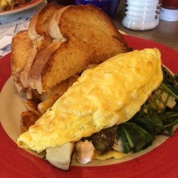 Atlantic Grille - Breakfast & Brunch Near Me - Middletown, Rhode Island