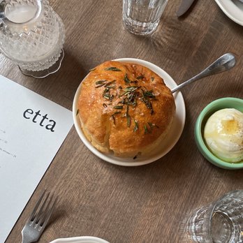 etta - Focaccia bread and whipped ricotta with honey - New American Near Me - Scottsdale, Arizona etta - Focaccia bread and whipped ricotta with honey - New American Near Me - Scottsdale, Arizona
