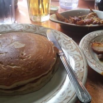 Another Broken Egg Cafe - Breakfast & Brunch Near Me - Houston, Texas