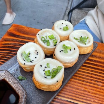 Dumpling Home - Juicy Chicken Bao (6 Pcs) - Dim Sum Near Me - San Francisco, California