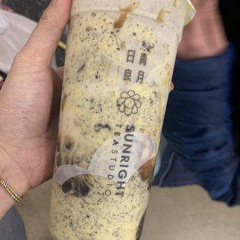 Sunright Tea Studio - Oreo Brulee - Bubble Tea Near Me - Irvine, California Sunright Tea Studio - Oreo Brulee - Bubble Tea Near Me - Irvine, California