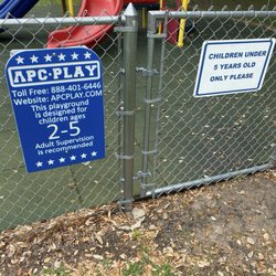 Welhausen Park - Fenced in play area, reserved for the wee ones.