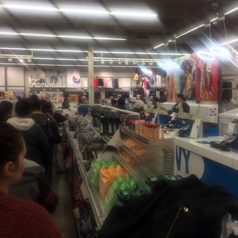 Old Navy - LONG line to the regular register with only two registers open. - Women's Clothing Near Me - Fresno, California Old Navy - LONG line to the regular register with only two registers open. - Women's Clothing Near Me - Fresno, California