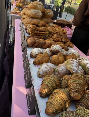 Toluca Lake Farmers Market by null