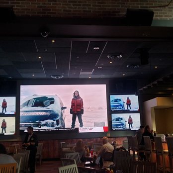 Luis Rey's - Bar area - Burgers Near Me - Pala, California