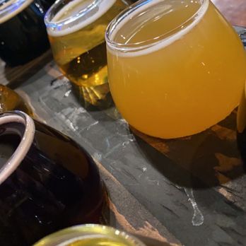 Rainier Growlers - Samplers. Delish - Beer Bar Near Me - Puyallup, Washington Rainier Growlers - Samplers. Delish - Beer Bar Near Me - Puyallup, Washington