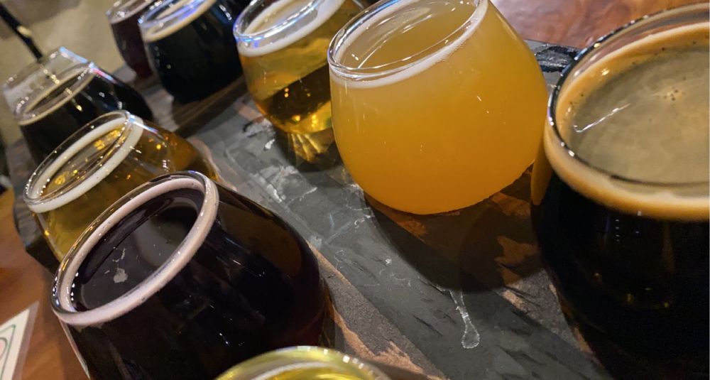 Beer Bar RAINIER GROWLERS 78 Photos & 119 Reviews 13105 Meridian