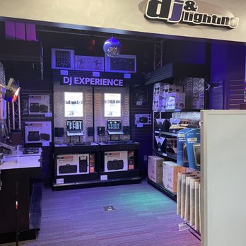 Guitar Center - Pro Audio - Musical Instruments & Teachers Near Me - Bakersfield, California Guitar Center - Pro Audio - Musical Instruments & Teachers Near Me - Bakersfield, California