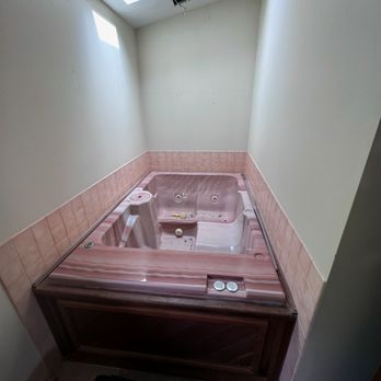 JC Remodeling Ro - Flooring Near Me - Olmsted Falls, Ohio