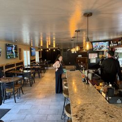 Becket Tavern - Inside