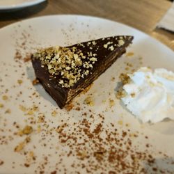 Balkanika Restaurant - Garash cake
