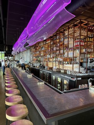 Lokal Eatery & Bar by null