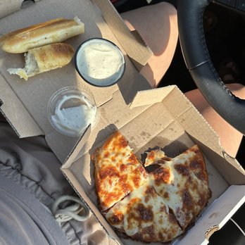 AMO Pizza - Personal size pizza - Pizza Near Me - AMO, Indiana AMO Pizza - Personal size pizza - Pizza Near Me - AMO, Indiana