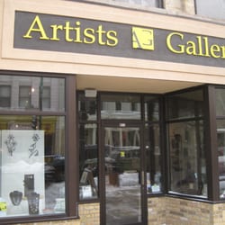 Artists Gallery - Street view of the gallery at Main and 4th--down the street from RAM
