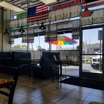 Country Kitchen - Well ventilated, bright, and clean. - Breakfast & Brunch Near Me - Long Beach, California Country Kitchen - Well ventilated, bright, and clean. - Breakfast & Brunch Near Me - Long Beach, California