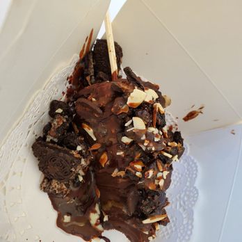 Miss Cheese Tea Cafe - Oreo avalanche cheesecake popsicle - Bubble Tea Near Me - Pasadena, California