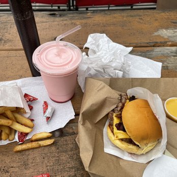Yo-Burger - Burgers Near Me - Bronx, New York