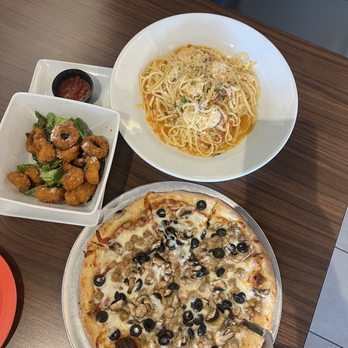 Politano's Pizza & Pasta - Pizza Near Me - Irving, Texas Politano's Pizza & Pasta - Pizza Near Me - Irving, Texas