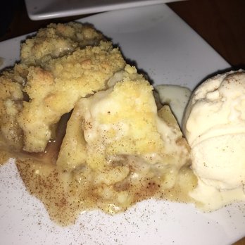Pie Bar - Apple pie - Cocktail Bars Near Me - Seattle, Washington