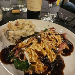 Fiore Rosso Italian Restaurant - Veal Saltimbocca.  FABULOUS!