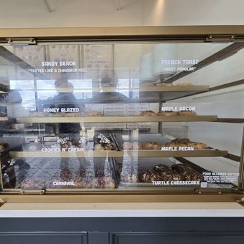 Parlor Doughnuts - Donuts Near Me - Rolling Meadows, Illinois Parlor Doughnuts - Donuts Near Me - Rolling Meadows, Illinois