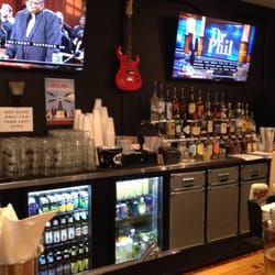 Big Room Bar - Love this place!