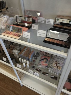 Hallyu Cosmetics by null