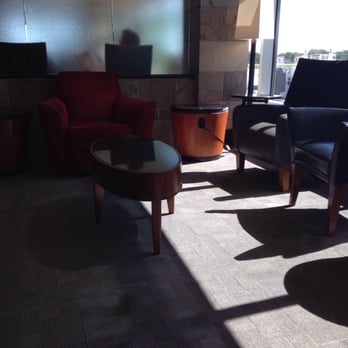 Delta Sky Club - Side seating area - Airport Lounges Near Me - Saint Paul, Minnesota