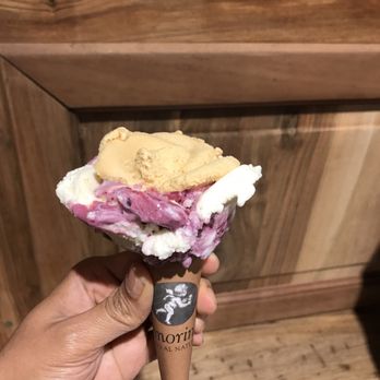 Amorino - Ice Cream & Frozen Yogurt Near Me - Paris, 75 Amorino - Ice Cream & Frozen Yogurt Near Me - Paris, 75