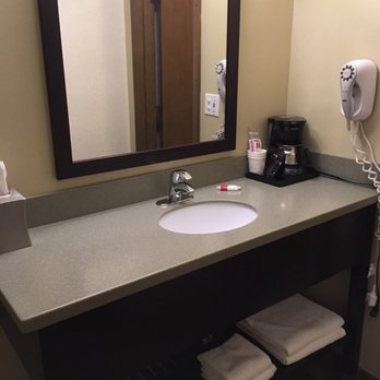 Super 8 by Wyndham White River Junction - Nice vanity - Hotels Near Me - White River Jct, Vermont Super 8 by Wyndham White River Junction - Nice vanity - Hotels Near Me - White River Jct, Vermont