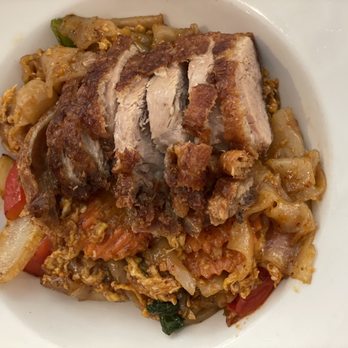 Kin'd - N2. Drunken Noodle with Crispy Duck - Thai Near Me - Fresh Meadows, New York