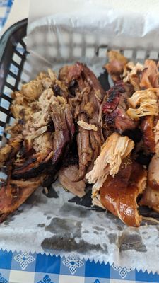 Pig-N-Chik BBQ by null