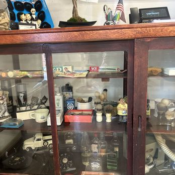 Cameron Park Barber Shop - Barbers Near Me - Cameron Park, California
