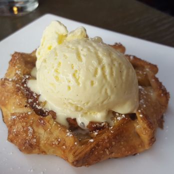 Extra Virgin - Apple crostada w caramel helado - Tapas/Small Plates Near Me - Kansas City, Missouri