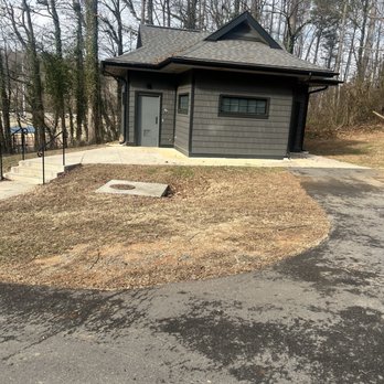 Washington Park - Bathroom - Parks Near Me - Winston-Salem, North Carolina