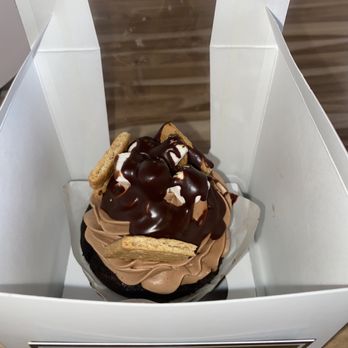 Aloha Bakery And Cafe - Cupcakes- Smores - Bakeries Near Me - Boynton Beach, Florida Aloha Bakery And Cafe - Cupcakes- Smores - Bakeries Near Me - Boynton Beach, Florida