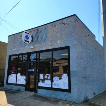 iBROKEiT - Our new location at 314 E Main St in Lebanon TN - Mobile Phone Repair Near Me - Lebanon, Tennessee iBROKEiT - Our new location at 314 E Main St in Lebanon TN - Mobile Phone Repair Near Me - Lebanon, Tennessee