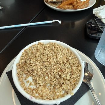 Gastrohub - Fruit and Yogurt parfait - Gastropubs Near Me - Orlando, Florida Gastrohub - Fruit and Yogurt parfait - Gastropubs Near Me - Orlando, Florida