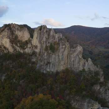 Seneca Rocks Mountain Guides - Rock Climbing Near Me - Seneca Rocks, West Virginia Seneca Rocks Mountain Guides - Rock Climbing Near Me - Seneca Rocks, West Virginia