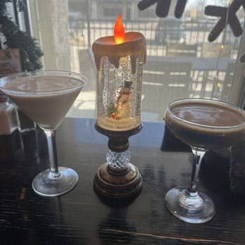 Barley's Kitchen + Tap - Loved the cute little centerpiece candle snow globe - New American Near Me - Overland Park, Kansas