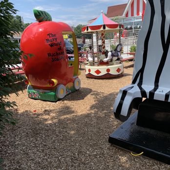 Red Rooster Drive-In - Burgers Near Me - Brewster, New York Red Rooster Drive-In - Burgers Near Me - Brewster, New York