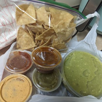 Senor Taco Taqueria - Side order of chips and guacamole. - Tacos Near Me - San Jose, California